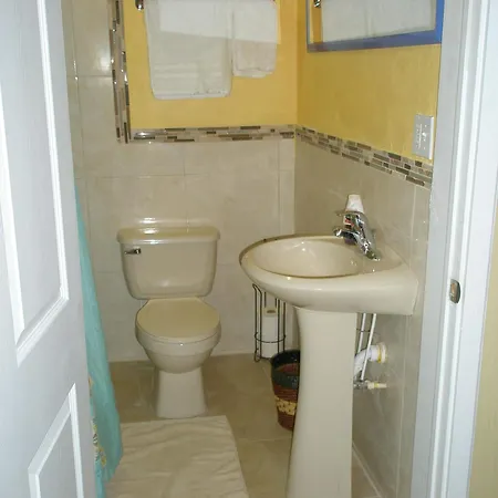 Personal Touch 1 Apartment Nassau Exterior photo