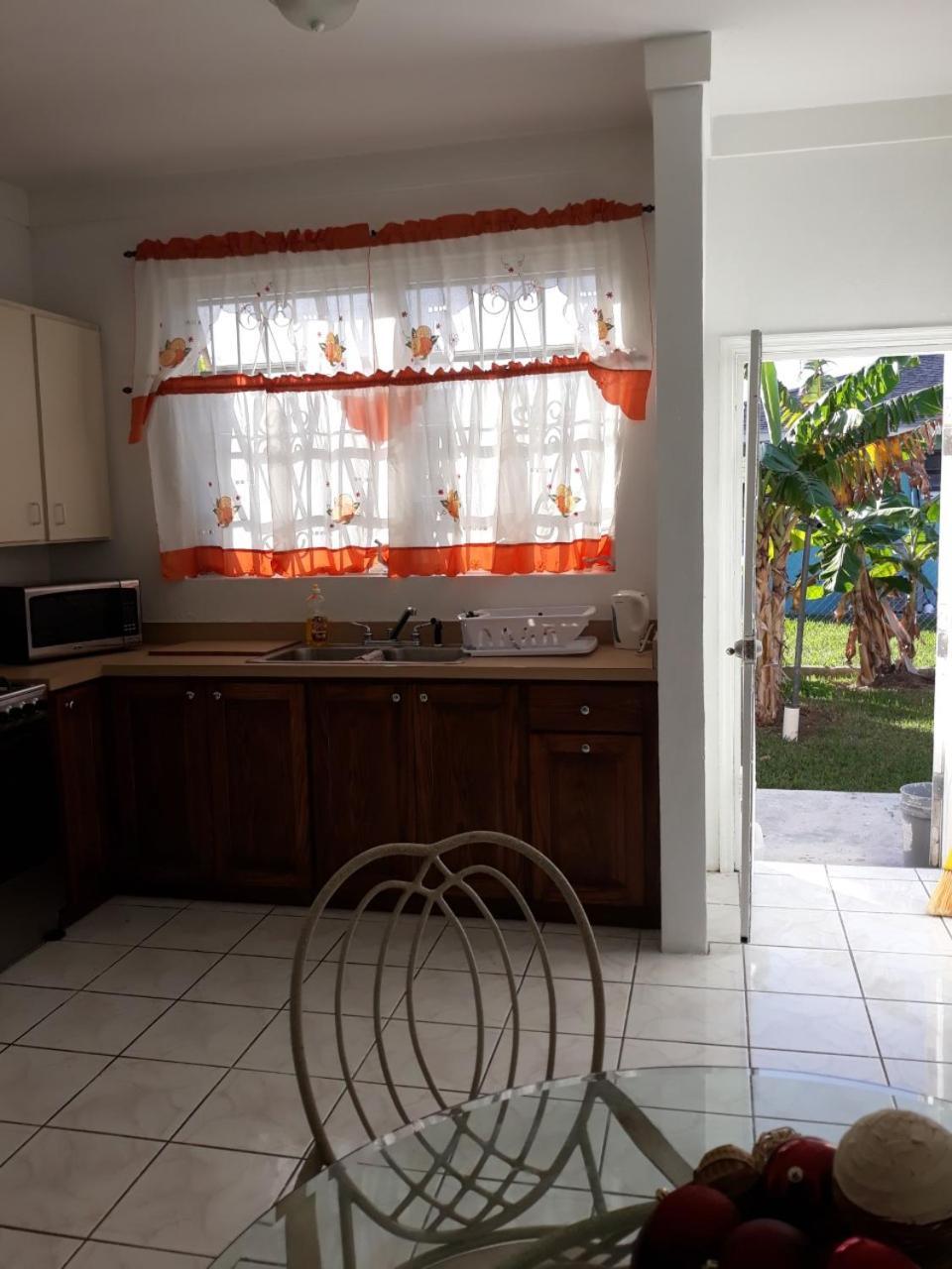 Personal Touch 1 Appartement Nassau